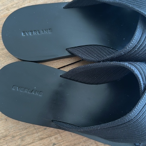 🖤 Everlane Day Crossover Sandals – Black ReKnit (Size 8.5) - Picture 7 of 10